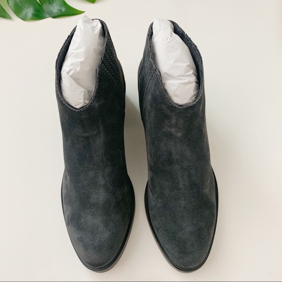 Dolce Vita Towne Ankle Boot Gray Leather - Picture 6 of 8